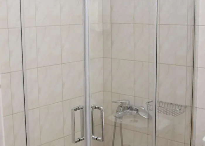 Apartment Tiny House 2